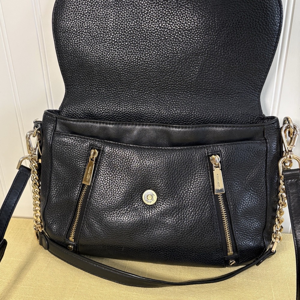 Michael Kors Leather Bedford Legacy Shoulder Bag Purse Black Pebbled Gold Accent